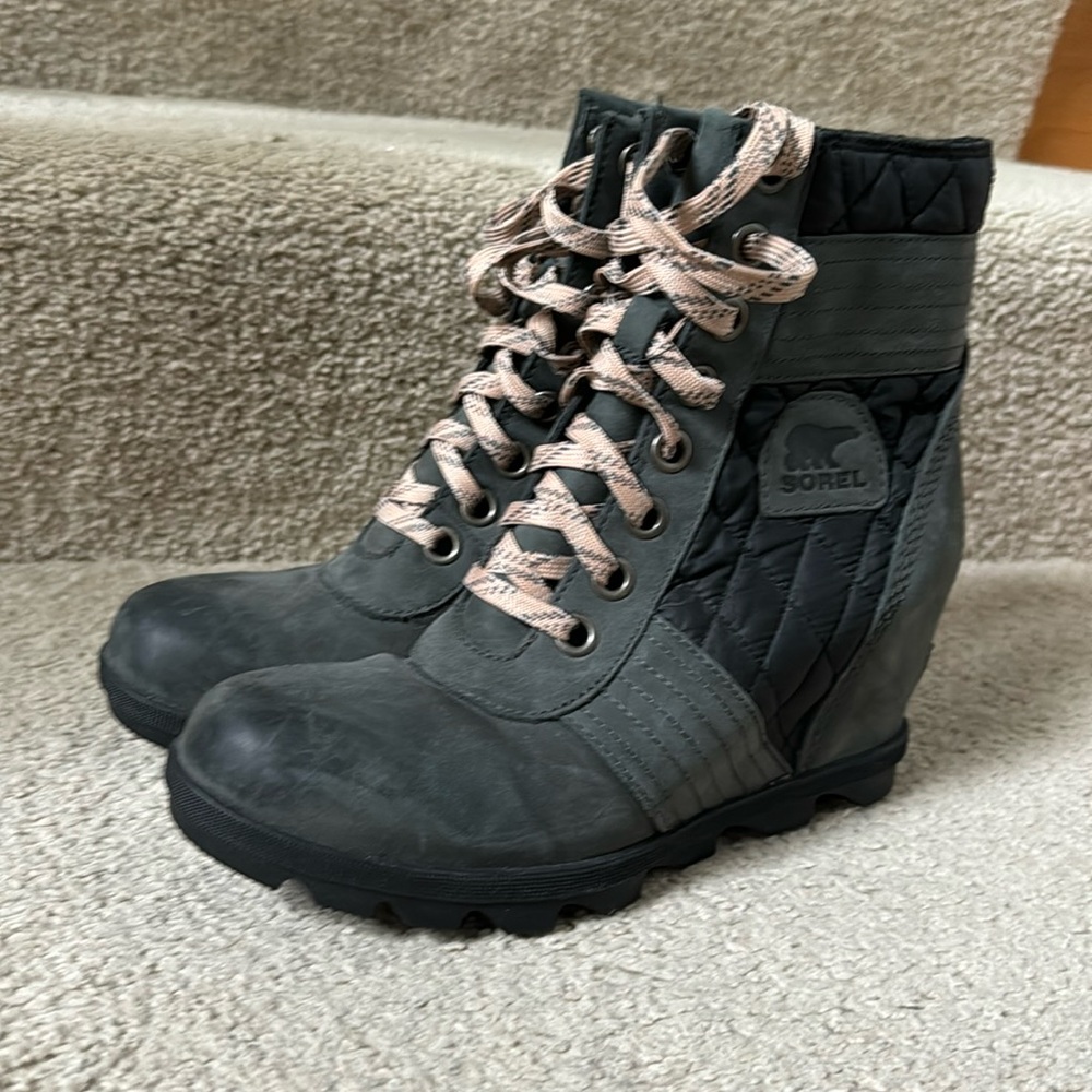 Sorel Women’s Lexie Wedge Felt